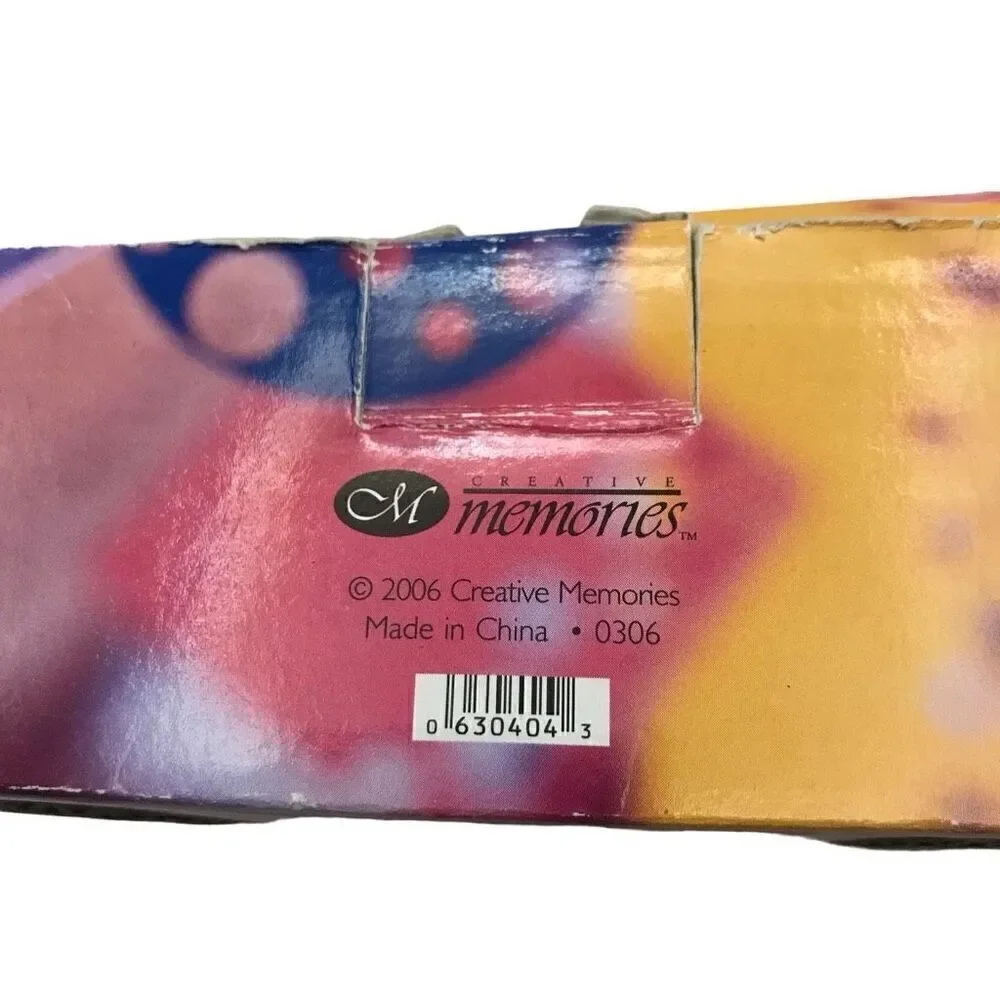 Creative Memories 2006 Bubble Maker Punch in original box‎